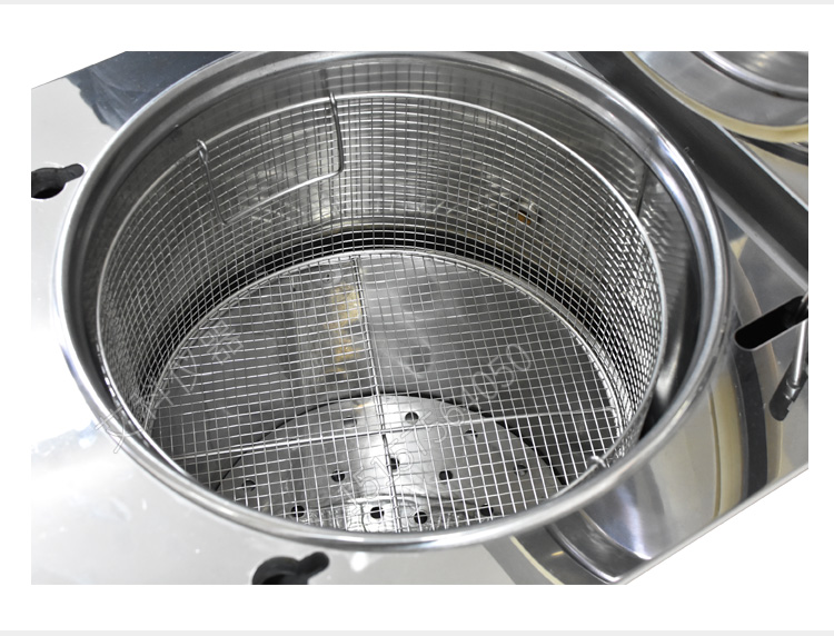 上海三申不銹鋼立式壓力蒸汽滅菌器YM100Z 定時數(shù)控 高壓滅菌鍋100升